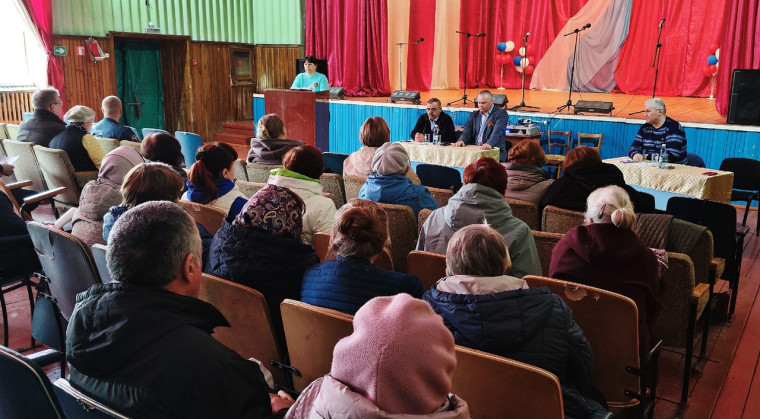 В районе завершились традиционные встречи с населением. В районе завершились традиционные встречи с населением.